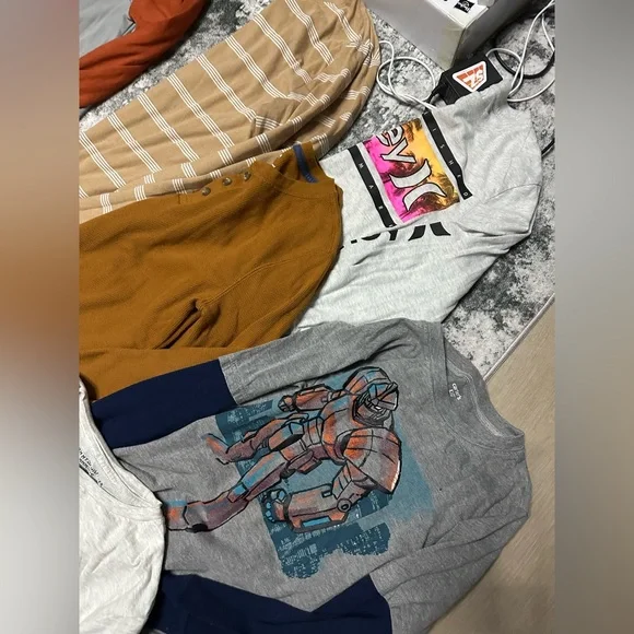 Kids boys long sleeve shirts bundle large 10/12 - Picture 5 of 5